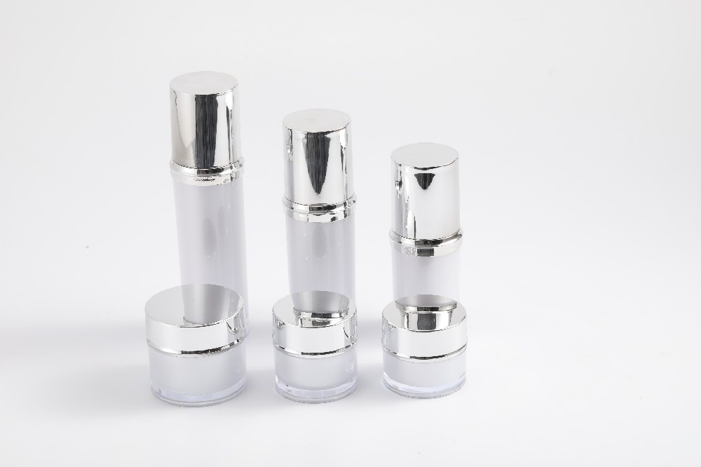 New style electroplated capsule bottles, PET white lotion bottles (30/50/70/120ml), spray bottles, and cosmetic sub-bottles